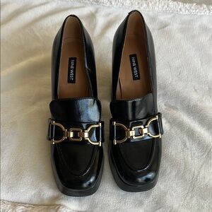 Nine West Gold and Black Flats Classic Loafers